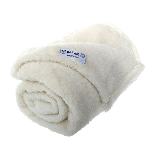 Fluffy Fleece Blanket - Soft & Warm Throw for Dogs & Cats
