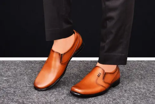 Mans synthetic leather Tan formal shoes